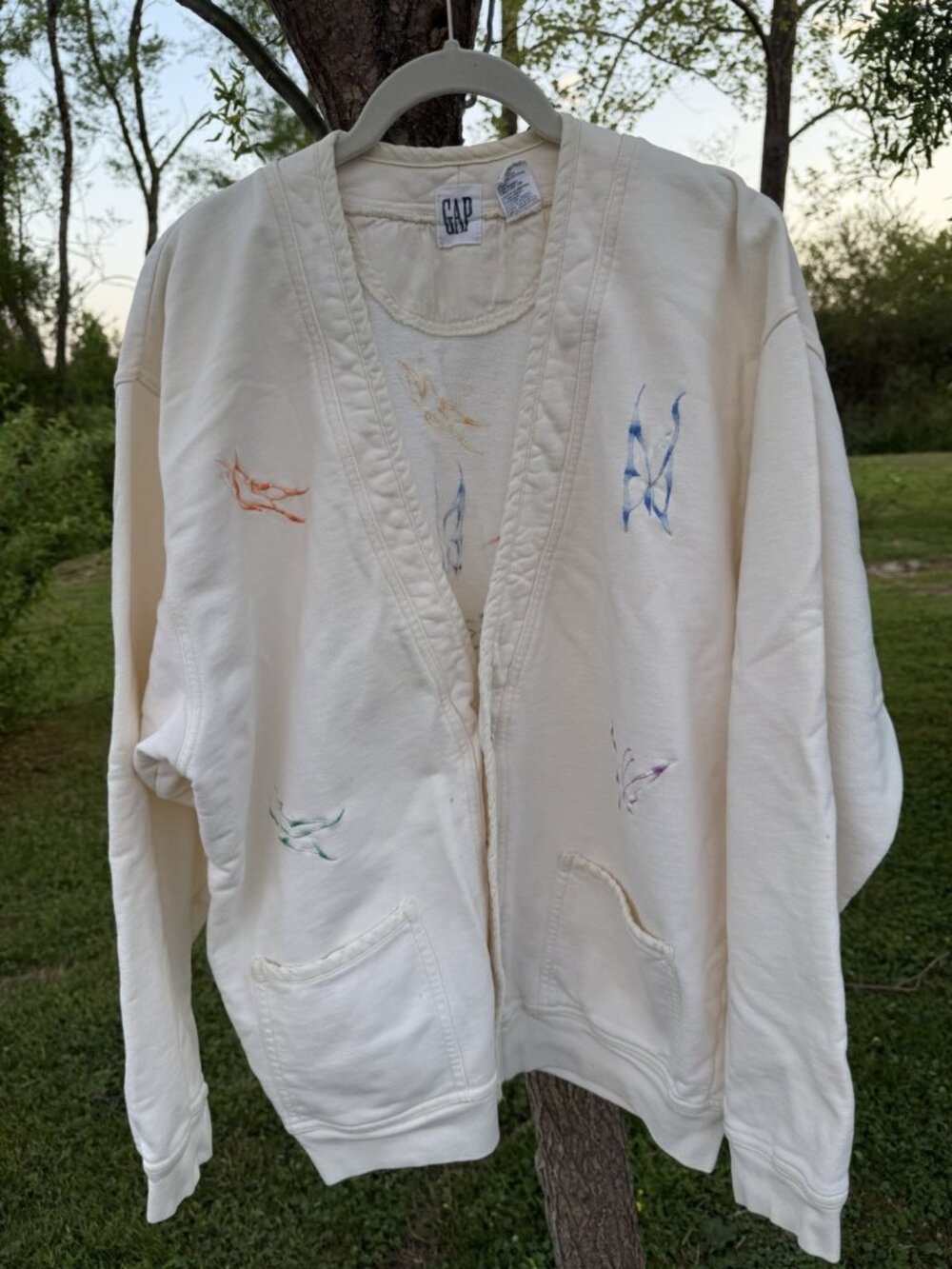 Vintage 90s GAP cream sweatshirt cardigan embroidered butterflies L cottagecore